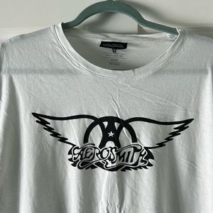 Aerosmith Tee size medium super soft